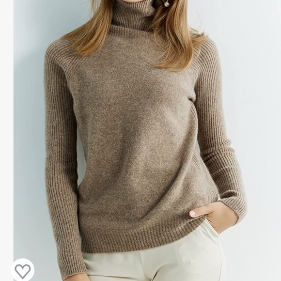 Sweaters - Merino Wool Beige Turtleneck